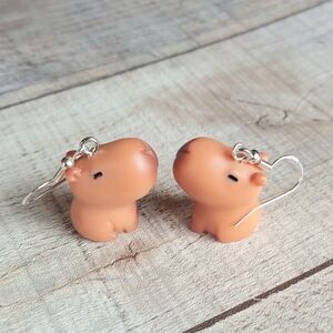 3D Capybara Earrings